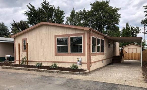 Manufactured homes built before 1995 are poorly insulated and prohibitively expensive and difficult to retrofit.
